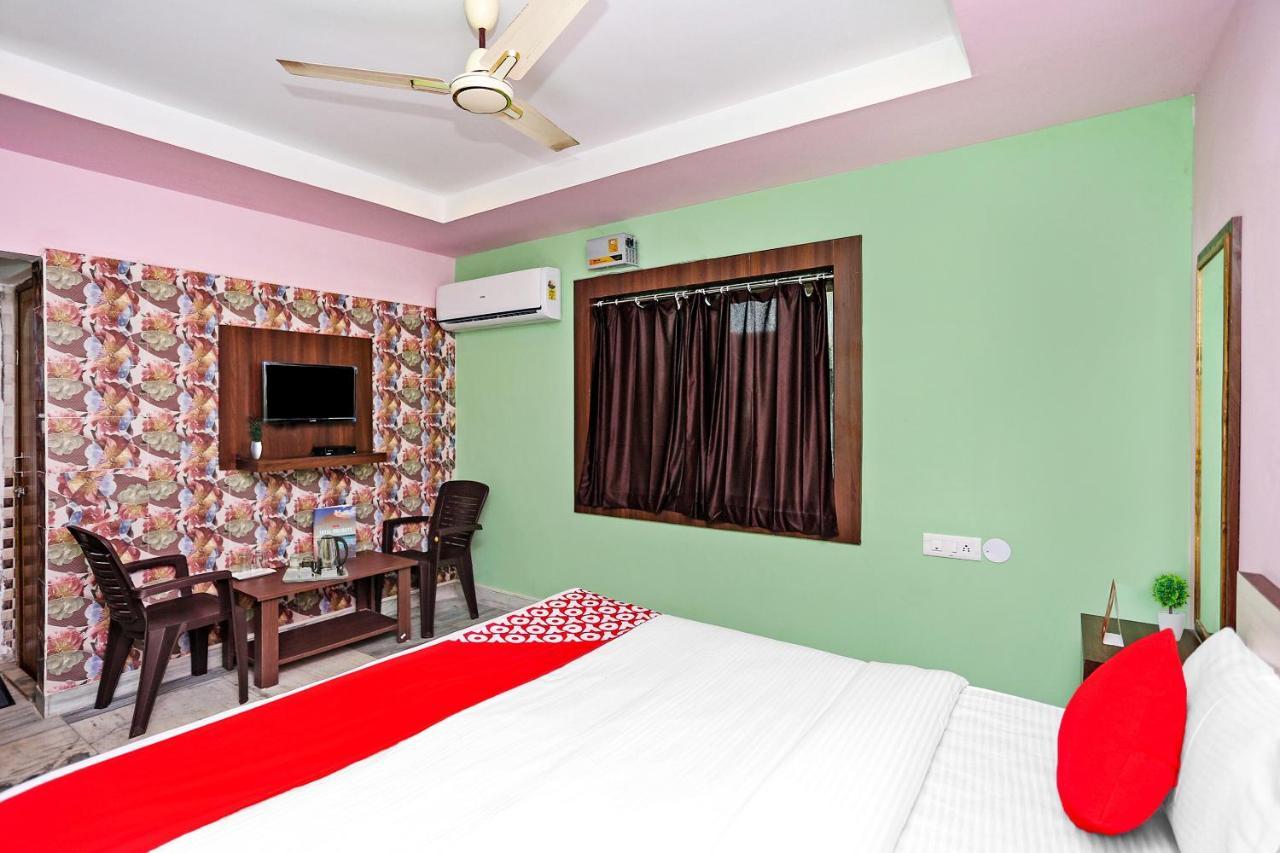 Super Collection O Aryan Hotel Khandagiri Dış mekan fotoğraf