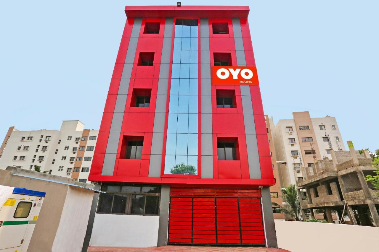Super Collection O Aryan Hotel Khandagiri Dış mekan fotoğraf