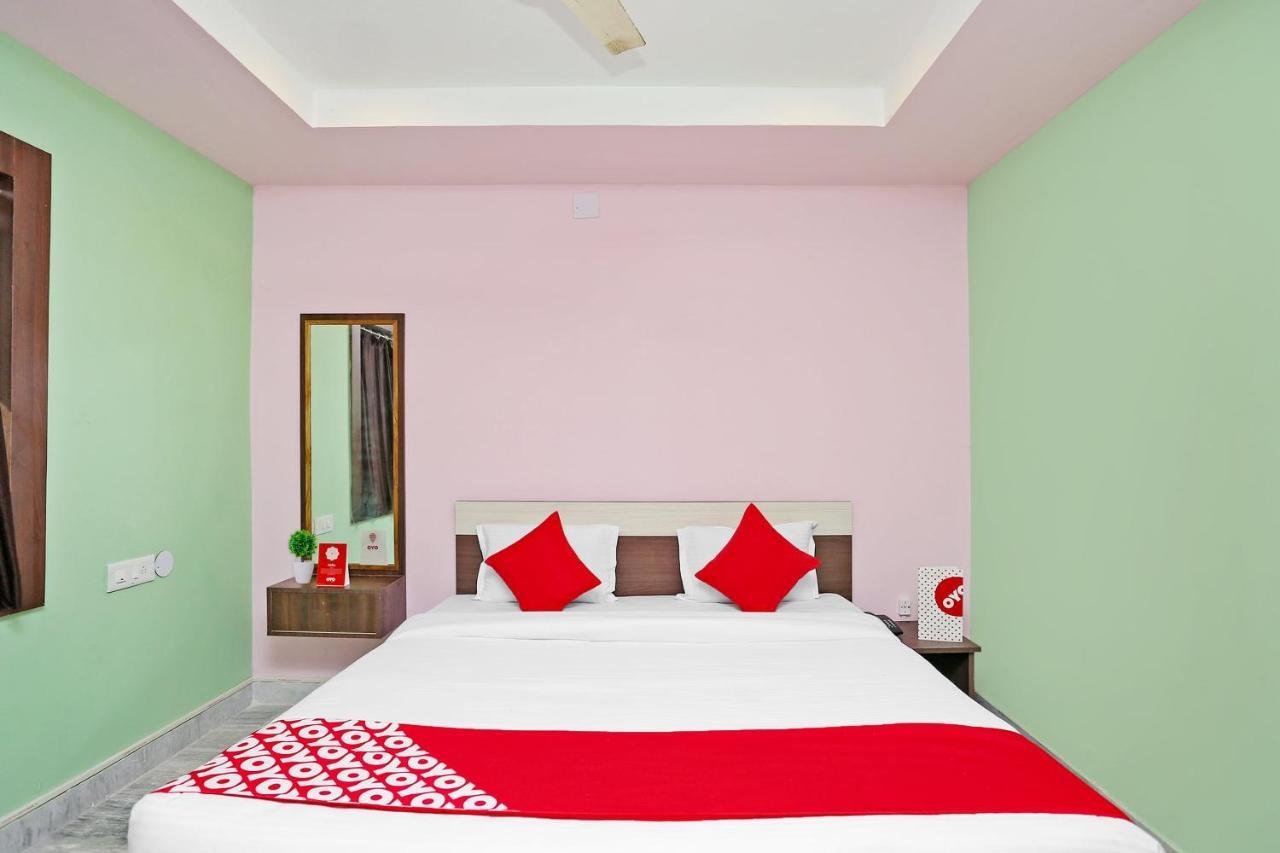 Super Collection O Aryan Hotel Khandagiri Dış mekan fotoğraf